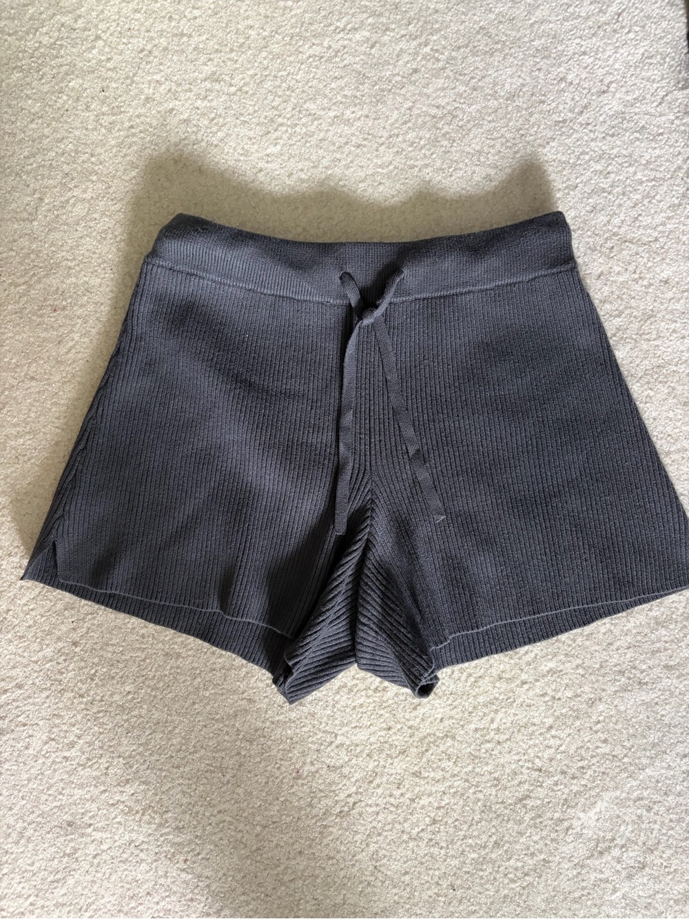 Abercrombie & Fitch Black Ribbed Drawstring Athletic Shorts (never worn)